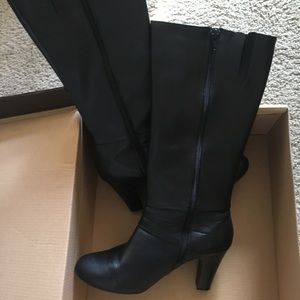 High heel boots